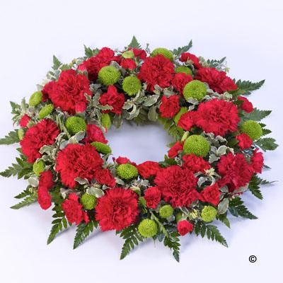 Classic Loose Wreath  Red and Green